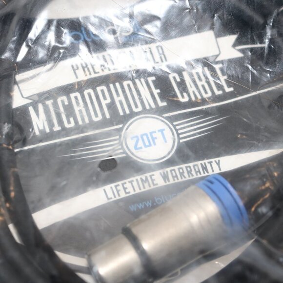 Bluecoil premium XLR microphone cable 20 feet new in package - Picture 2 of 3